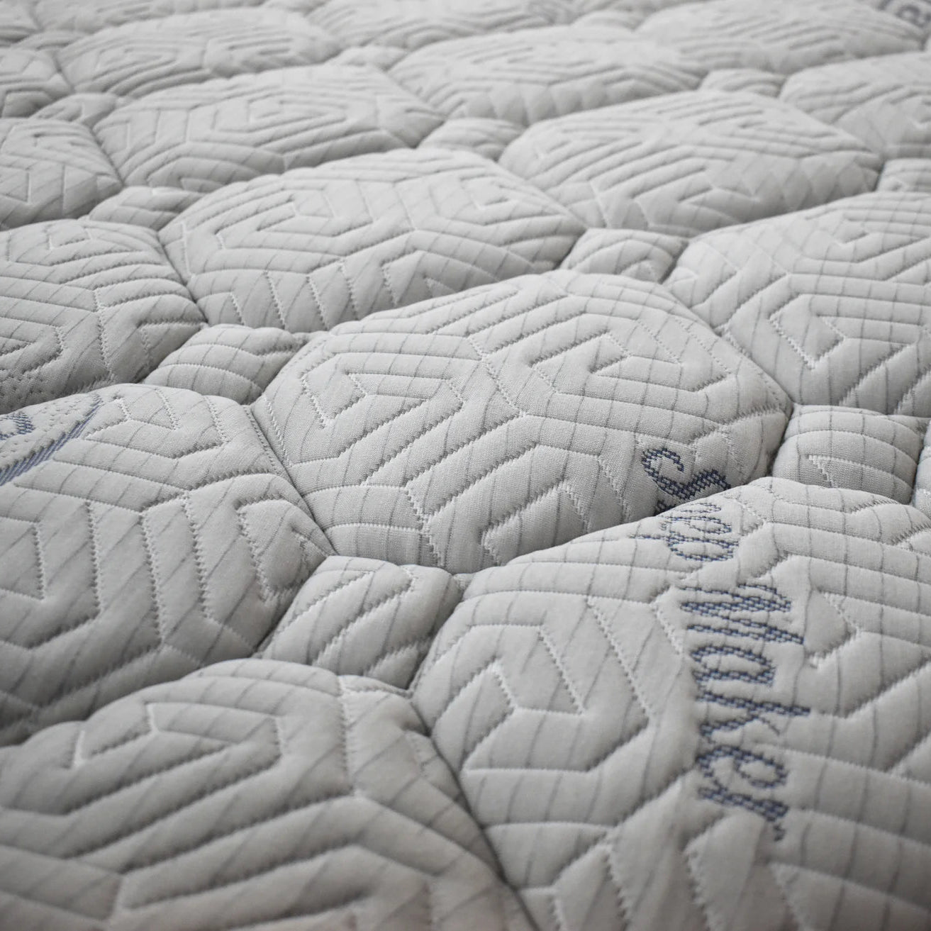 Colchón Ortopédico Doble Pillow Europillow SERTA